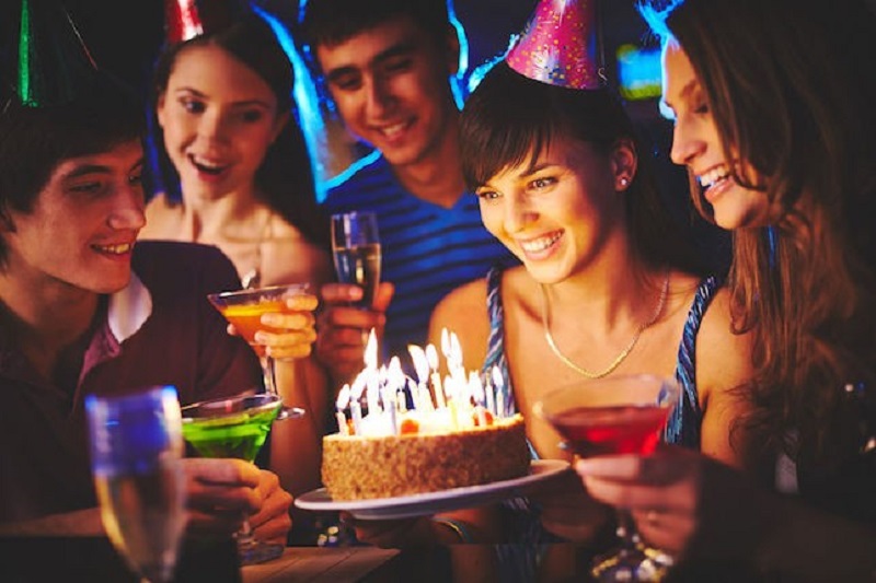 How to Organize Teenage Birthday Party at Home?