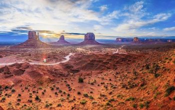How to visit Monument Valley