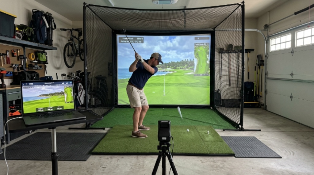 How to Build a Home Golf Simulator on a Budget (Laptop Guide)